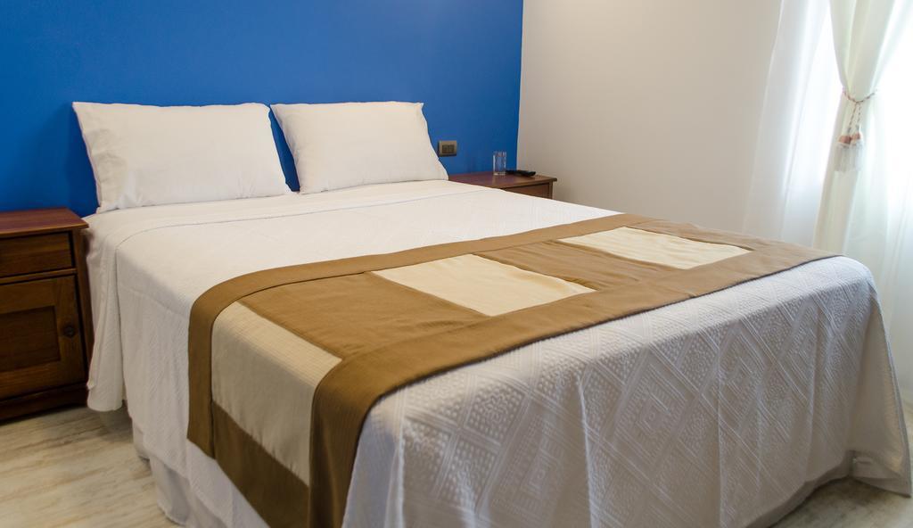 Hostal Casa Yolanda Βίνα Ντελ Μαρ Εξωτερικό φωτογραφία