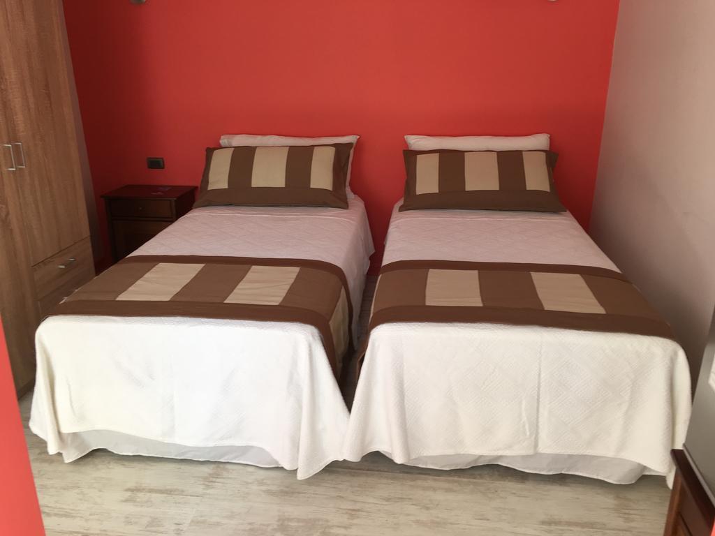 Hostal Casa Yolanda Βίνα Ντελ Μαρ Εξωτερικό φωτογραφία